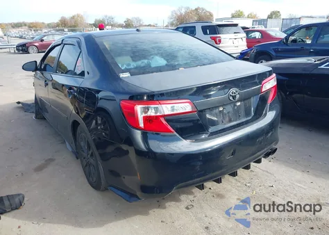 2012 Toyota Camry Xle z USA, uszkodzony, nr VIN 4T1BF1FK7CU020101